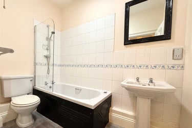 2 bed flat, Erskine Chambers, City Centre, Newcastle, NE15JG - Image 4